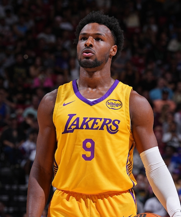 布朗尼夏联征程落幕 表现引关注