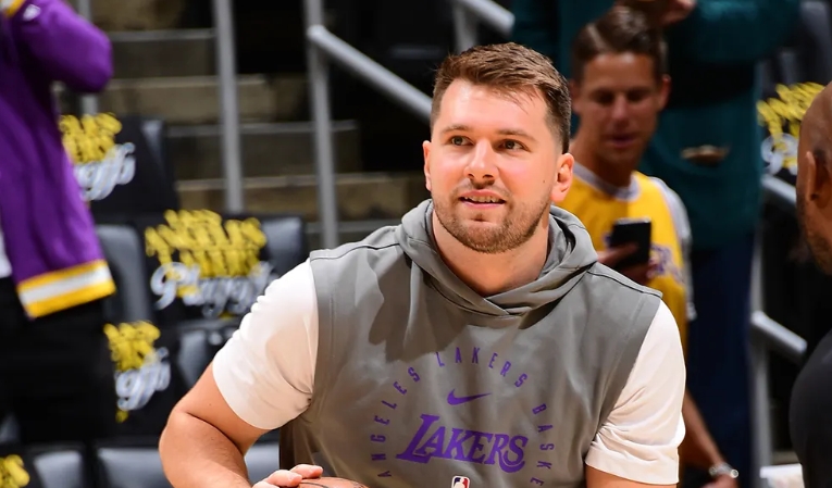 东契奇主导湖人补强 剑指总冠军