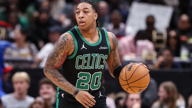 火箭签下戴维森 双向合同迎来发展联盟 MVP