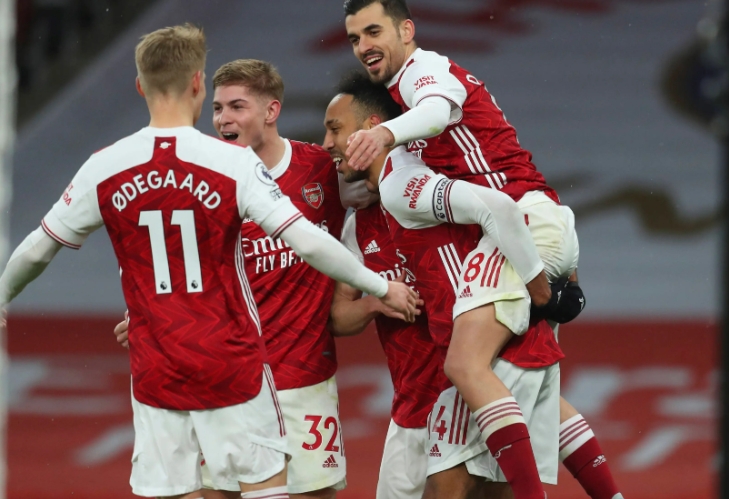 阿森纳，新赛季能否挣脱 “无冠枷锁”？