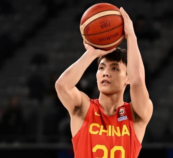 徐杰张宁落选，男篮进攻体系 “伤筋动骨”？