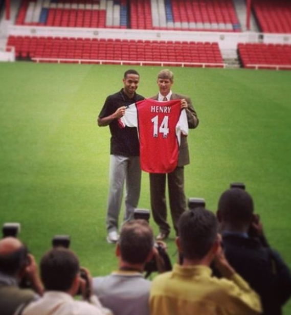亨利加盟阿森纳 26 周年 海布里之王书写传奇
