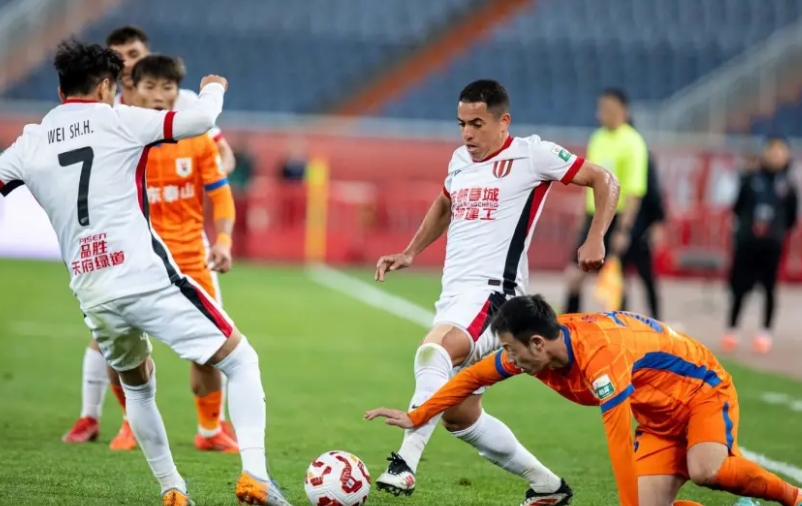 徐正源率队复仇 蓉城三胜泰山显成长