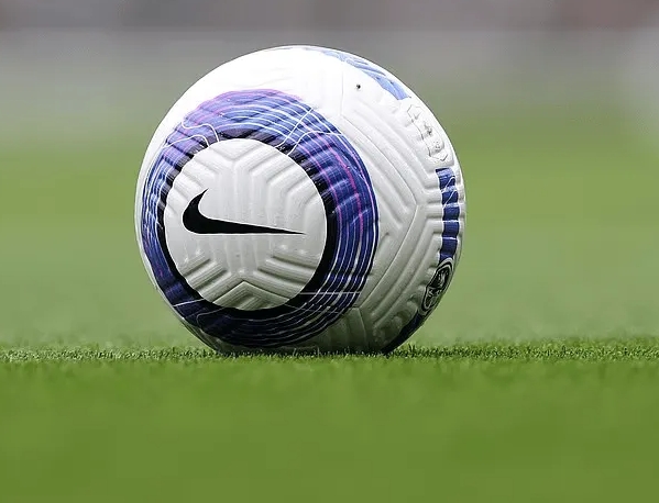 季前训练现不和谐 转会风波扰军心