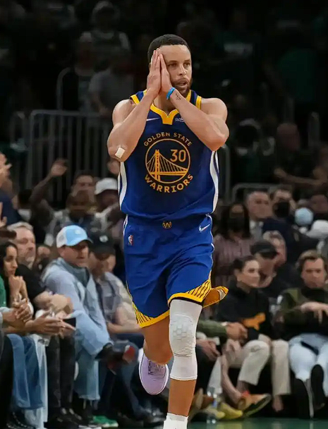 蒂格论库里与欧文：防守视角下的巨星差异剖析