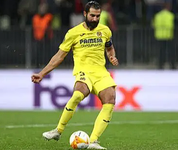 意乙比萨队引援动态:聚焦中卫,多线出击