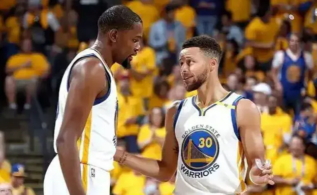 库里畅想 3V3 梦幻组队：艾弗森与魔术师携手