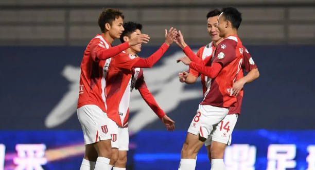 杨明洋盛赞成都主场氛围：媲美欧洲顶级赛事