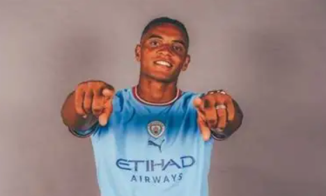 国米防线引援动态：阿坎吉成关键目标，帕瓦尔去留未定