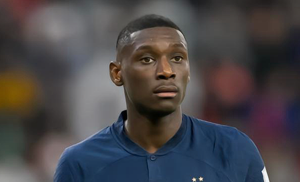 穆阿尼赴伦敦接受热刺体检：租借转会动态深度剖析