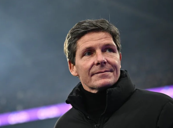 格拉斯纳拒药厂邀约，心系曼联帅位谋长远布局