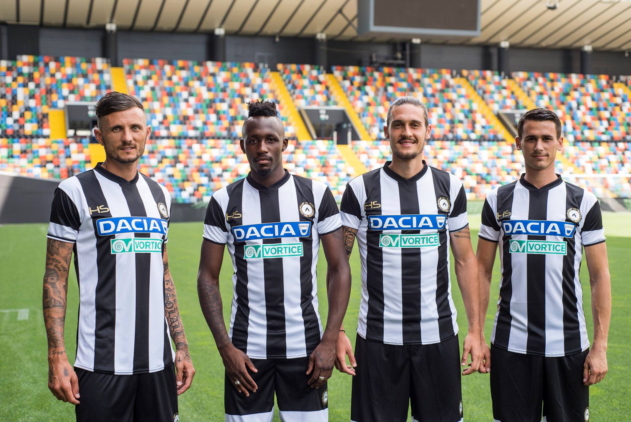 黑白“友军”的逆袭变奏：乌迪内斯意甲逐梦行