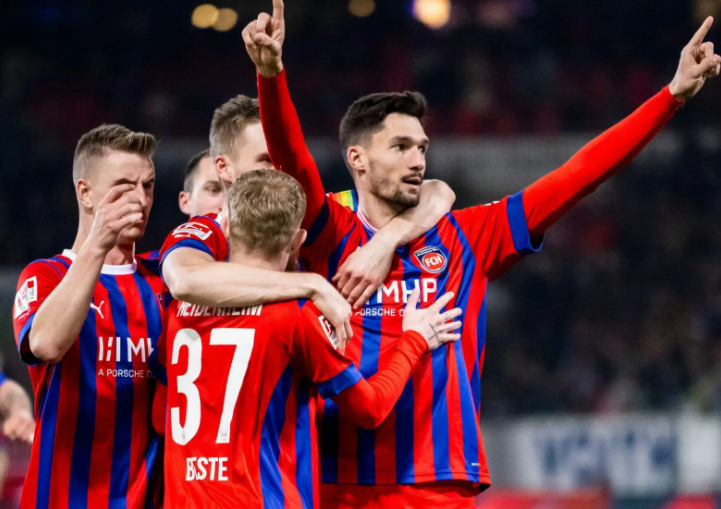 海登海姆：德甲“草根勇士”的逆袭狂想曲