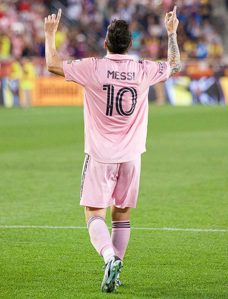 联盟杯决赛：赛场胜负之外的人性光辉与格局彰显