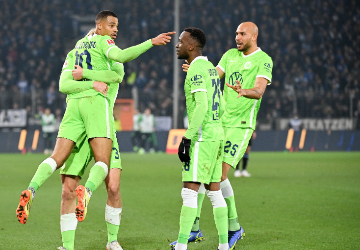 沃尔夫斯堡：德甲“绿狼”的坚韧逐梦长旅