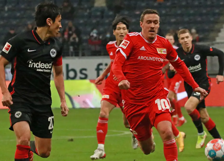 圣保利：德甲“海盗军团”的破浪逐梦航程