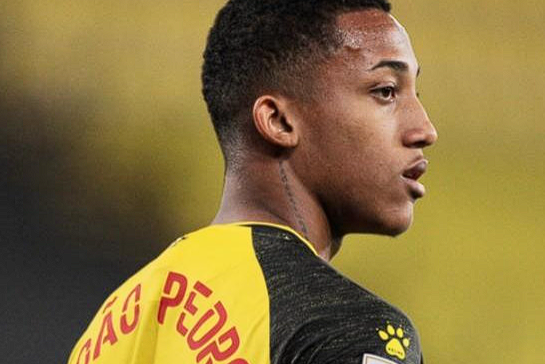 若昂 - 佩德罗：怀揣梦想，剑指国家队与切尔西荣耀