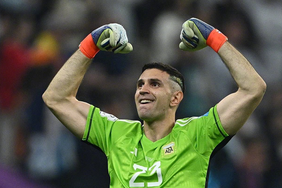 维拉门将转会风波：各方态度与后续展望