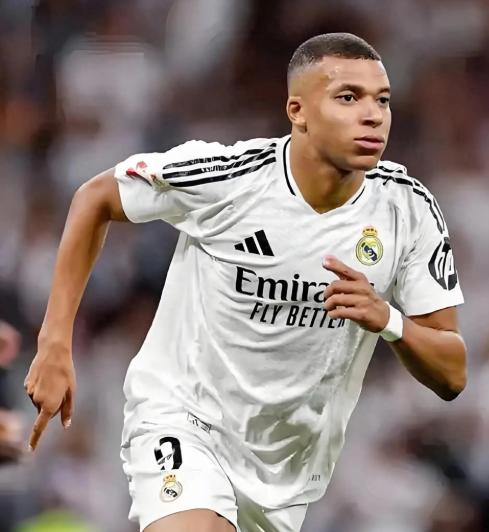 皇马锋线三叉戟，欧冠赛场如何 “共舞”？