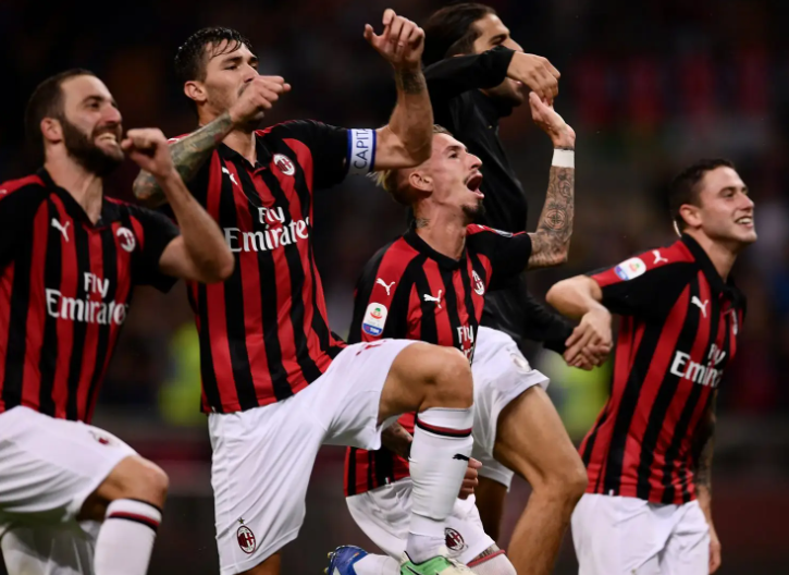 红黑风暴再起：AC米兰意甲征程的破局与新生