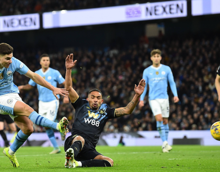 曼城小将埃斯布兰德租借加盟波兰拉多米亚克，开启新征程