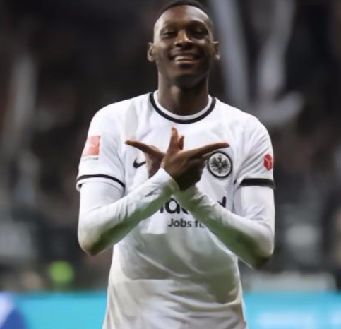 澄清传闻：纳赛尔未就穆阿尼转会警告尤文，双方关系和睦