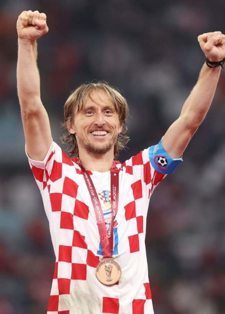 意甲引援策略之思：老将引入难促联赛与国家队双赢