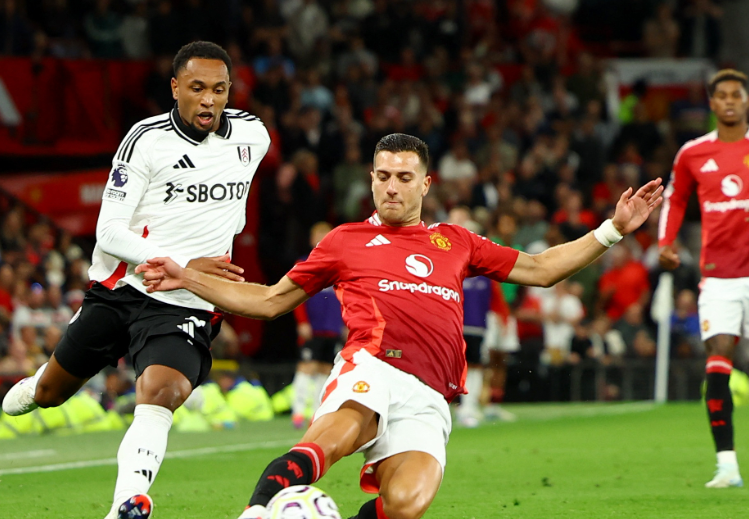 安东尼・泰勒执法曼市德比，历史数据暗藏玄机