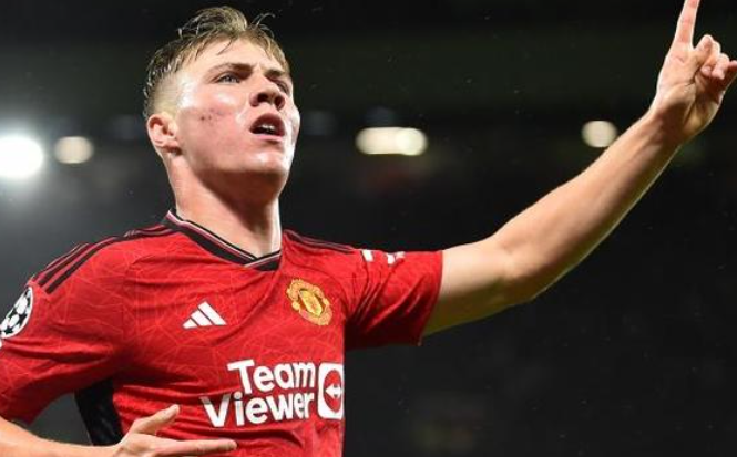 霍伊伦转会条款解析：那不勒斯合同解约金设定及其影响