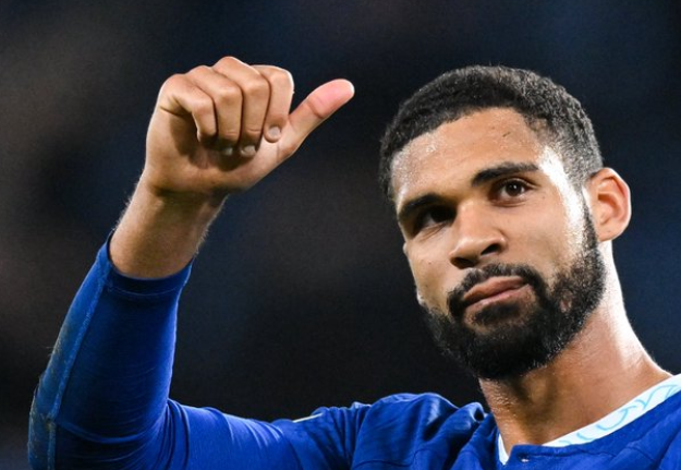 深度剖析：英格兰中场奇克的足球特质与发展路径