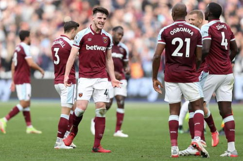 2025赛季英超：阿斯顿维拉对阵西汉姆联——伯明翰雄狮与铁锤帮的欧战卡位死磕