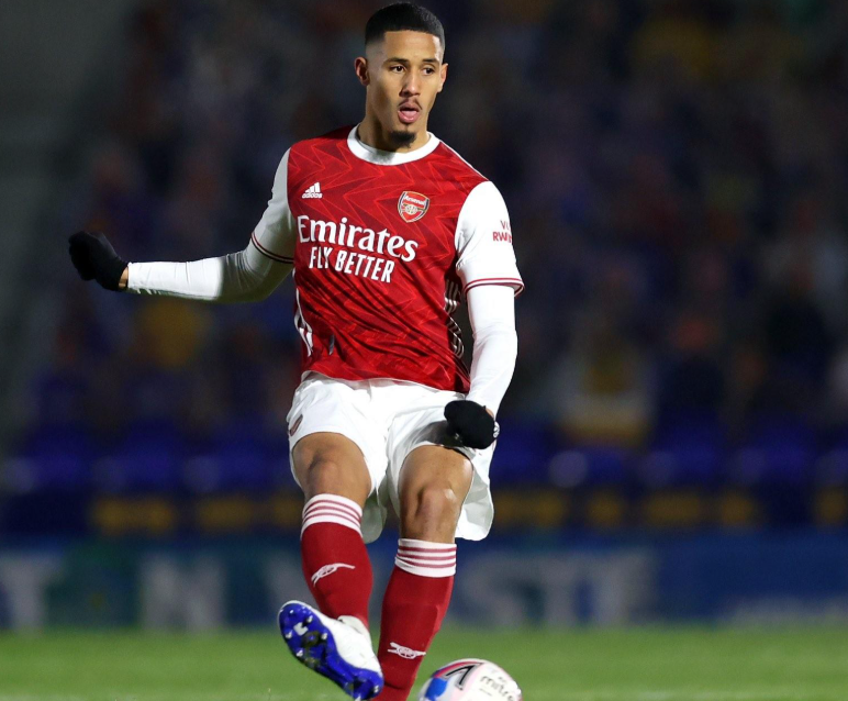 阿森纳续约萨利巴：竞争下的关键博弈