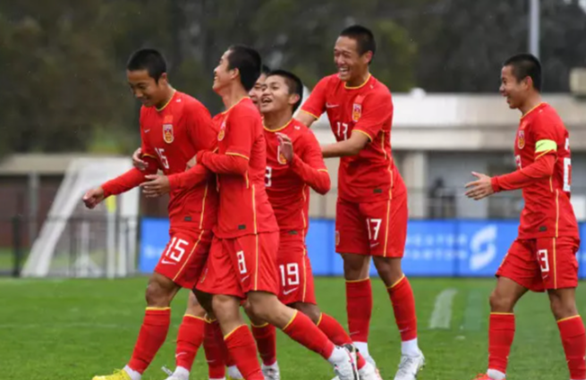 场地变数下的齐鲁德比：泰山客战海牛，王昊斌首登发布会舞台