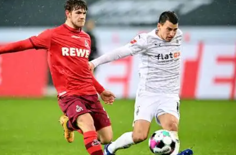 科隆：德甲“黑马”的逆袭与突围之路