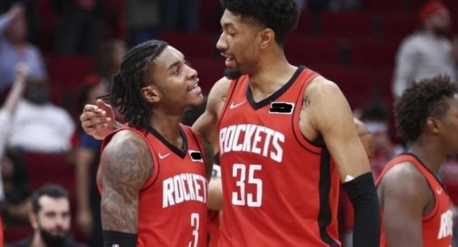 伤病潮下暗战：鹈鹕火箭季前赛战术博弈