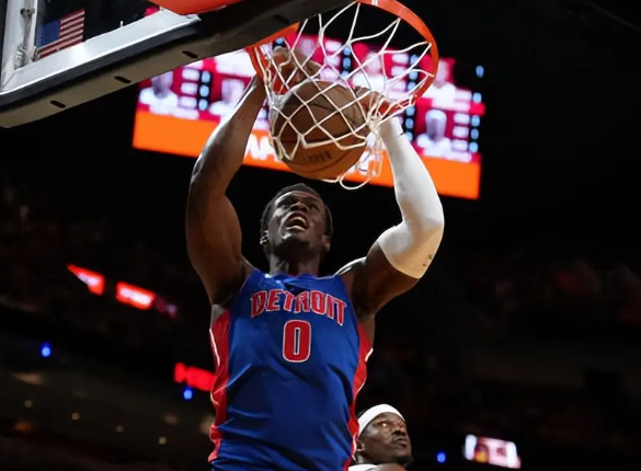 活塞征途：青春风暴下的季前赛突围