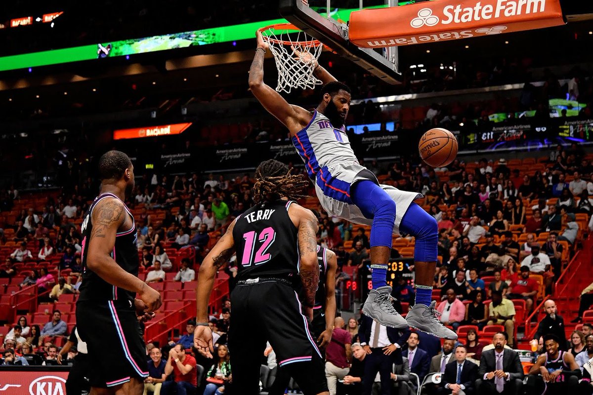 骑士双核碰撞活塞新星：季前赛战术试金石