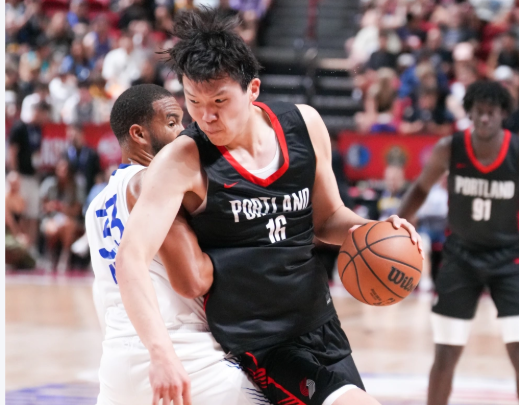 开拓者：季前赛磨砺中寻突破，青春风暴待绽放