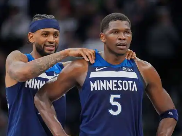 森林狼季前赛：青春风暴下的战术蜕变