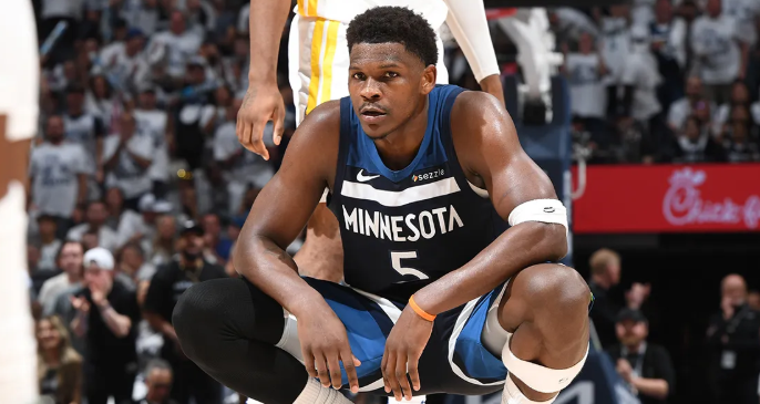 森林狼新赛季开局挑战与机遇并存