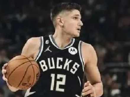 雄鹿：季前赛硝烟中崛起的东部劲旅