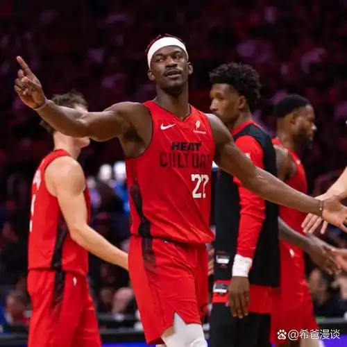 热火揭幕战惜败魔术！米切尔16+6+12创队史首秀纪录 成季揭幕战15+5+10第一人​