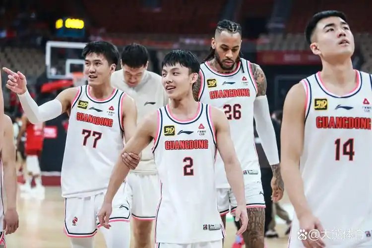 NBL常规赛激战在即 墨尔本联与太攀蛇均遭主力伤缺考验​​