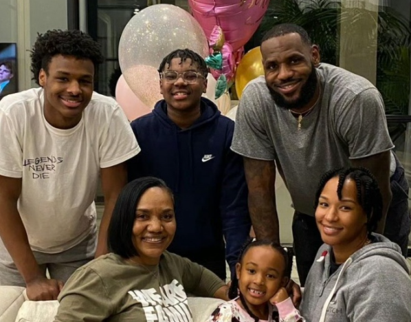 詹姆斯谈择偶观：随人生阶段而变