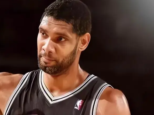 文班亚马领航，马刺开启复兴新征程