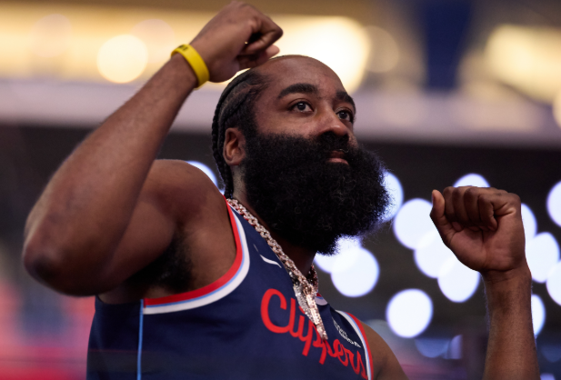 快船首节 34-23 开拓者，哈登 8+1+4 控节奏