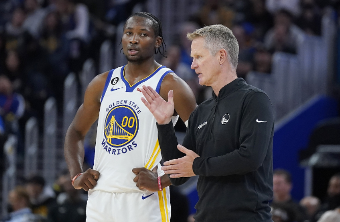 名嘴称勇士已能抗衡雷霆！关键原因在于科尔对库明加的日益信任