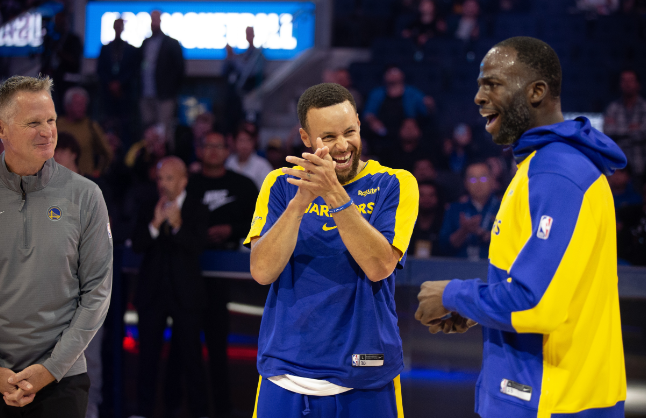 库里谈非传统阵容：科尔式思路显成效