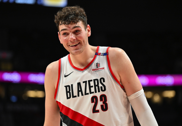 克林根谈艾顿：对位老大哥很珍贵