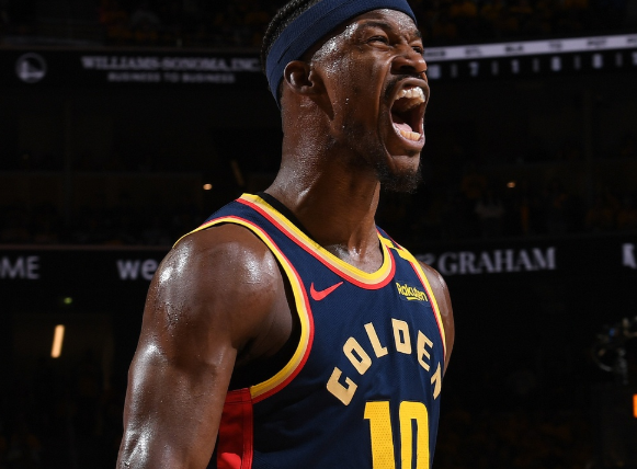 巴特勒三分飙升助勇士连胜